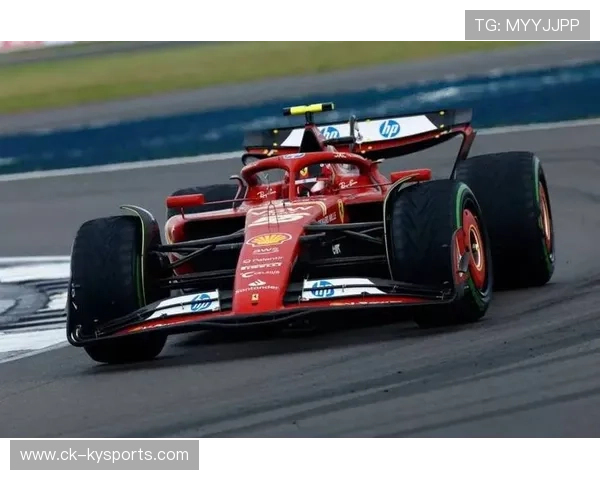 F1赛季中段技术升级后车队间差距缩小比赛更具观赏性和不确定性